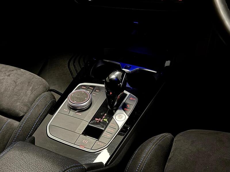 BMW 1 Series M135i - U400059178