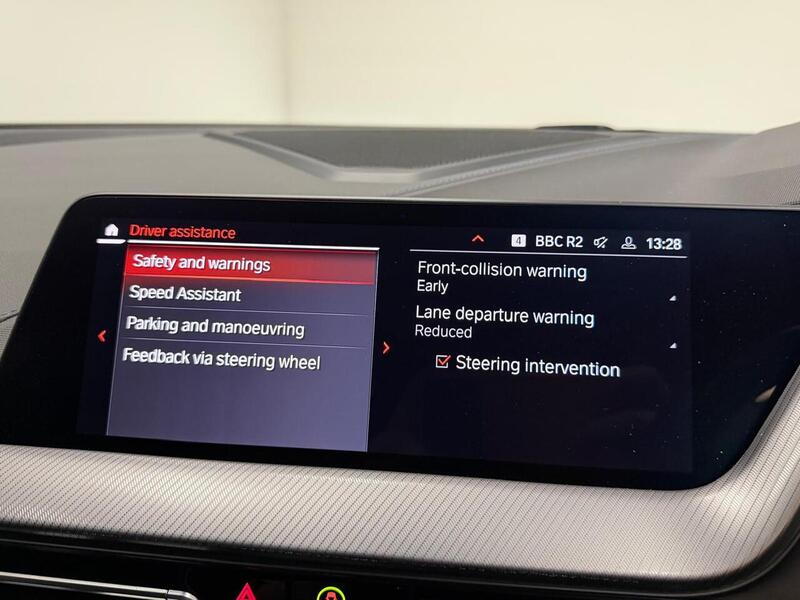 BMW 1 Series M135i - U400059178