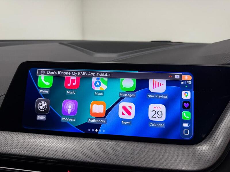 BMW 1 Series M135i - U400059178