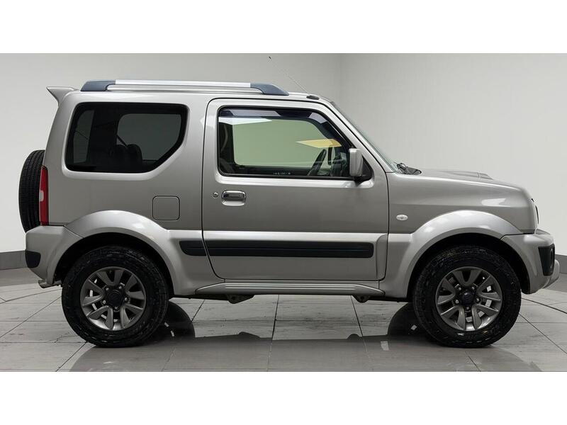 Suzuki Jimny VVT SZ4 - U400059194