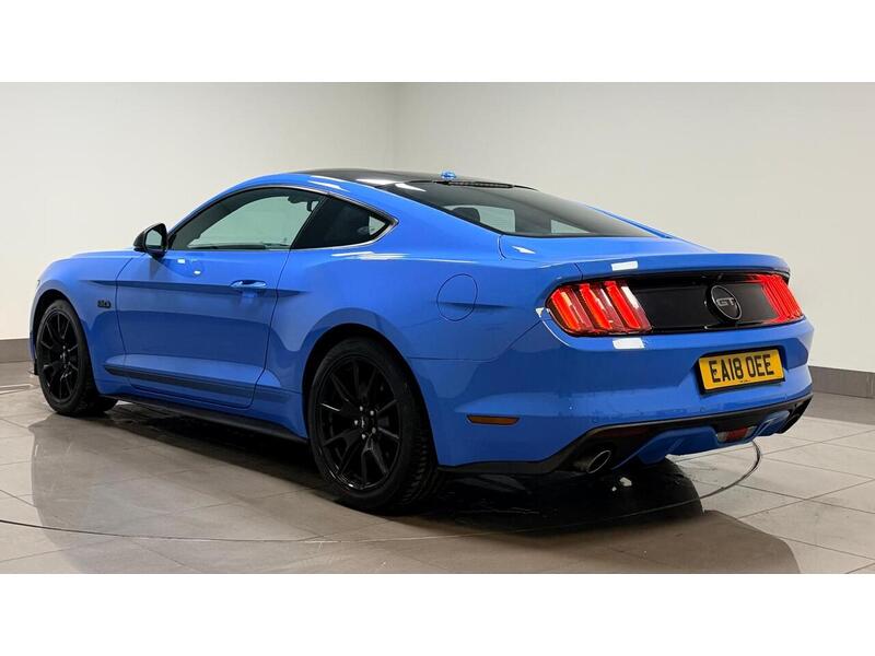 Ford Mustang V8 GT - U400059206