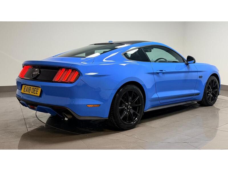 Ford Mustang V8 GT - U400059206