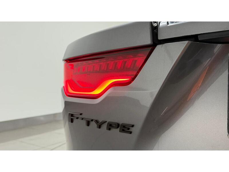 Jaguar F-Type i R-Dynamic - U400059212