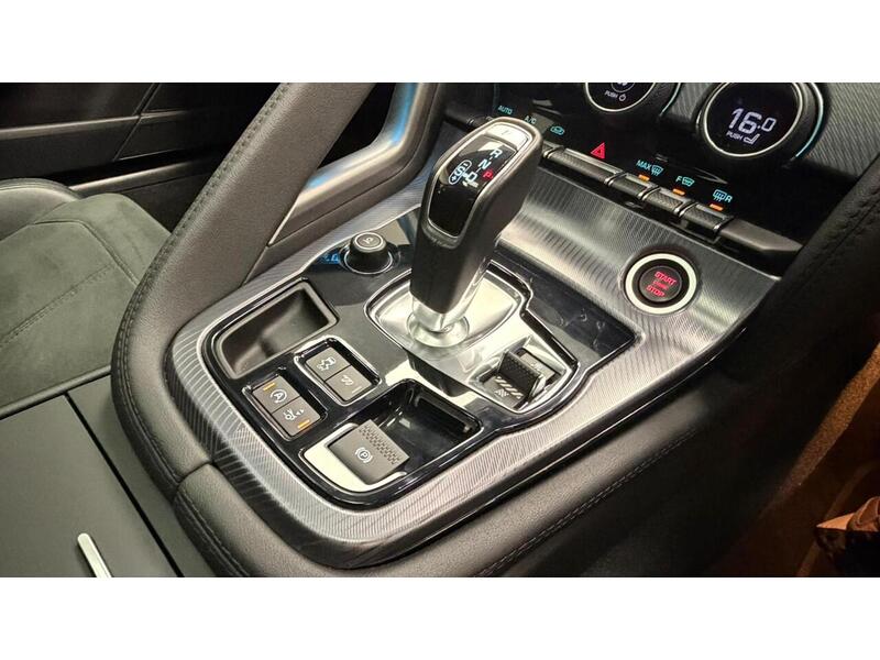 Jaguar F-Type i R-Dynamic - U400059212