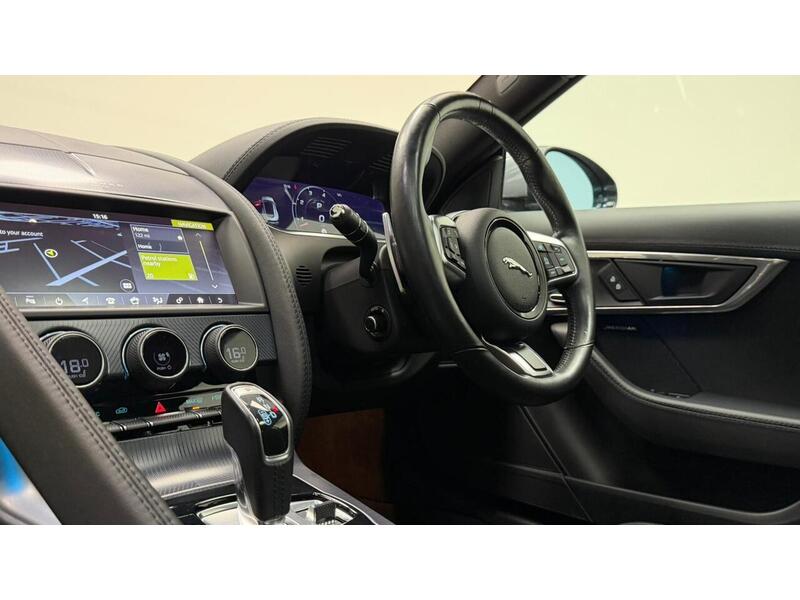 Jaguar F-Type i R-Dynamic - U400059212