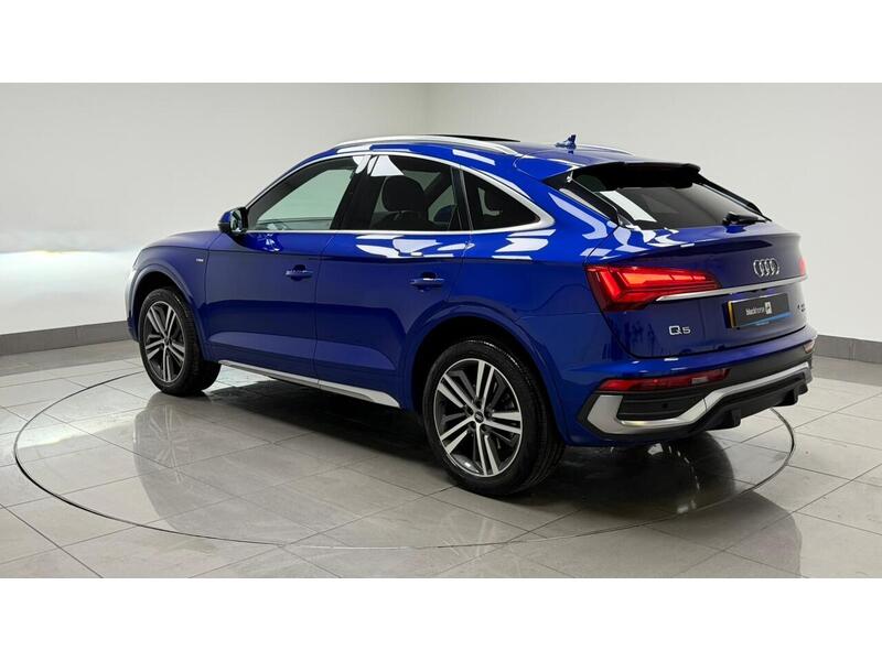 Audi Q5 TFSI S line - U400059213