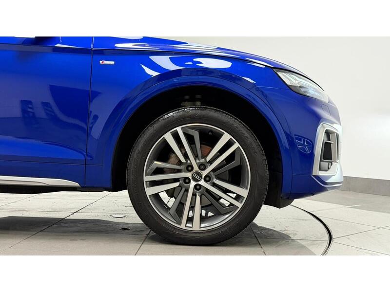 Audi Q5 TFSI S line - U400059213