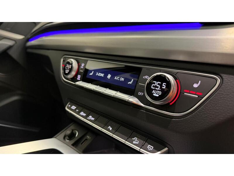 Audi Q5 TFSI S line - U400059213