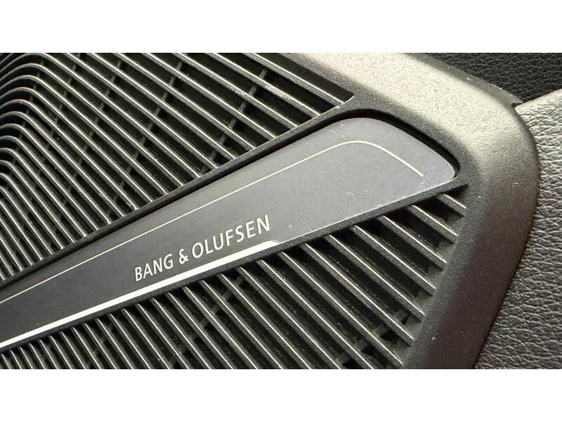 Audi Q5 TFSI S line - U400059213