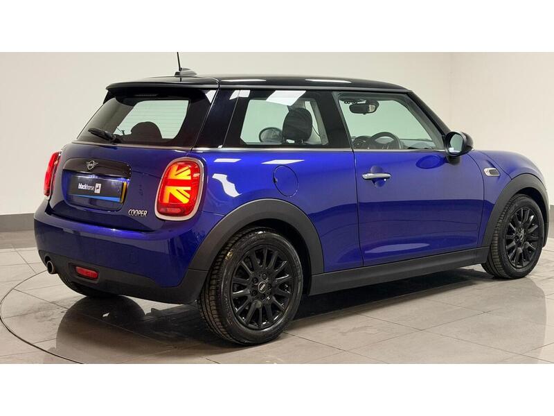 MINI Hatch Cooper Classic - U400059214