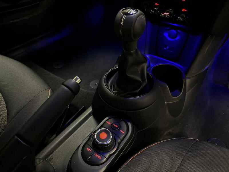 MINI Hatch Cooper Classic - U400059214