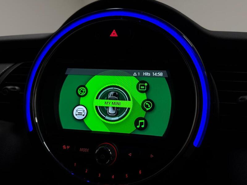 MINI Hatch Cooper Classic - U400059214