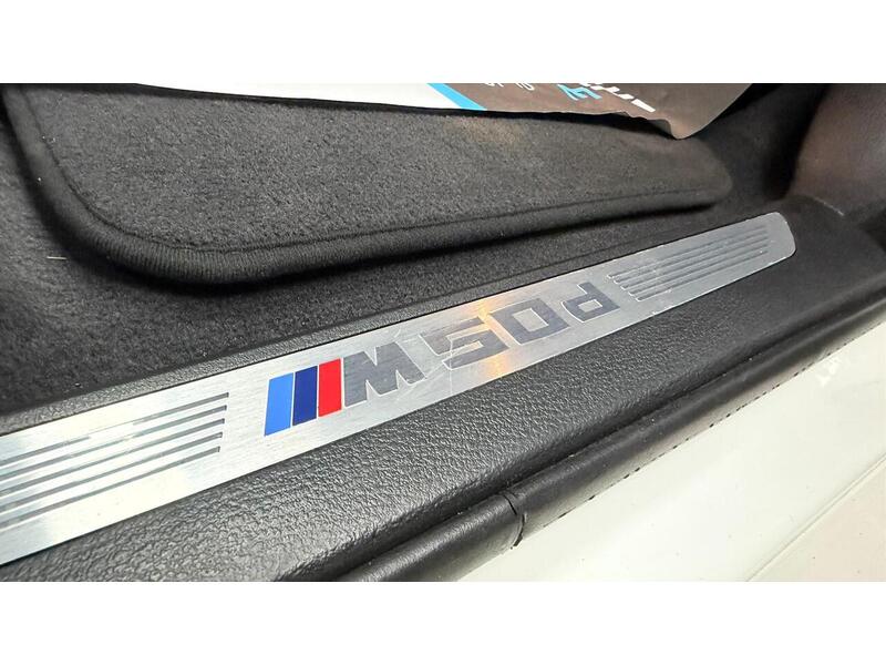 BMW X6 M50d - U400059217