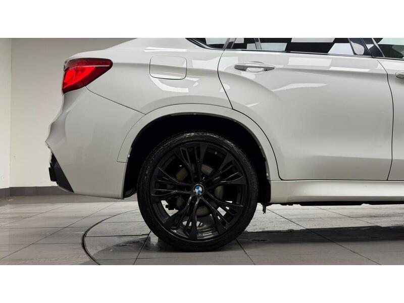 BMW X6 M50d - U400059217