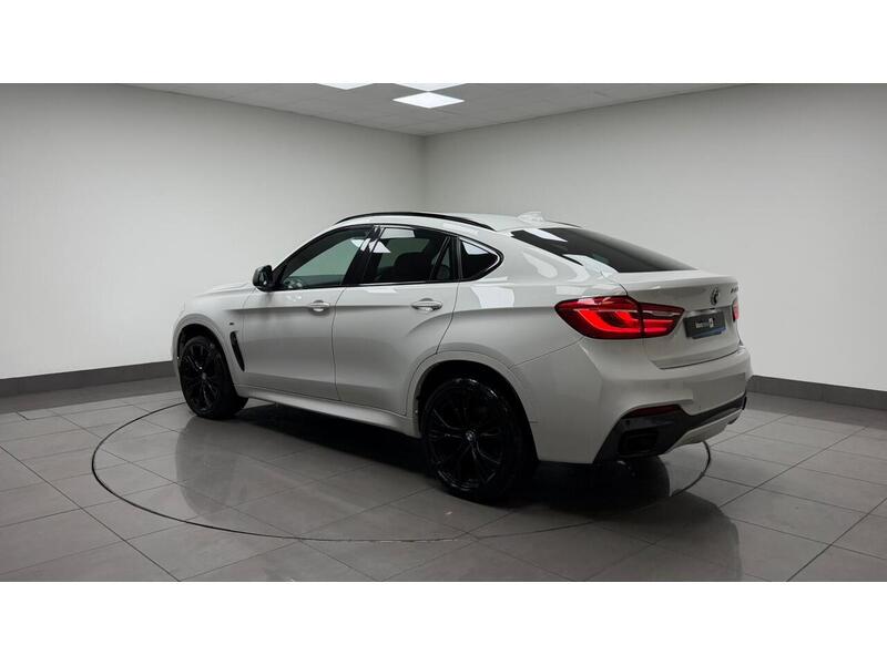 BMW X6 M50d - U400059217