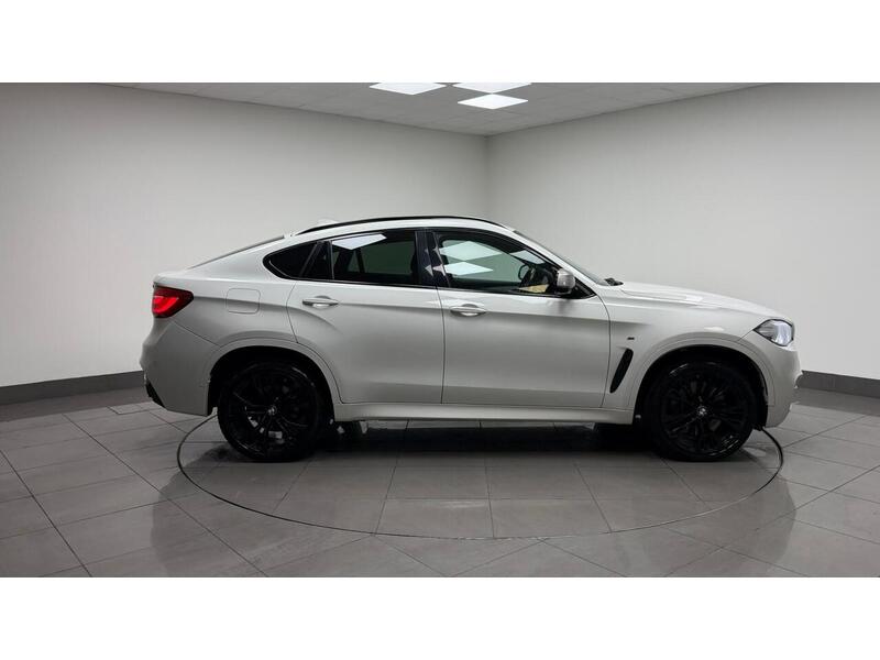 BMW X6 M50d - U400059217