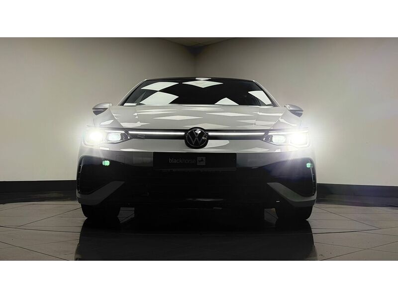 Volkswagen Golf TSI R - U400059218