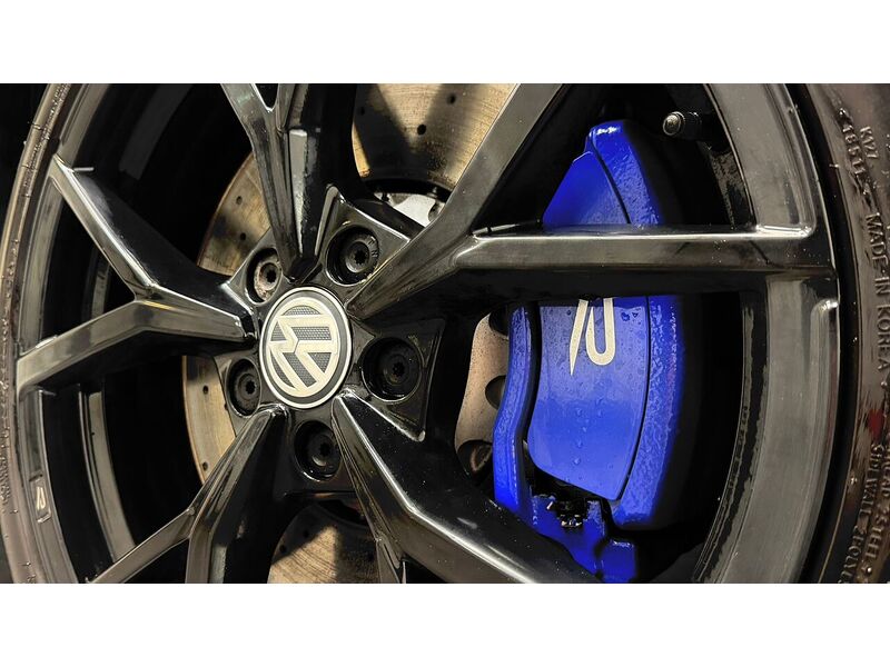 Volkswagen Golf TSI R - U400059218