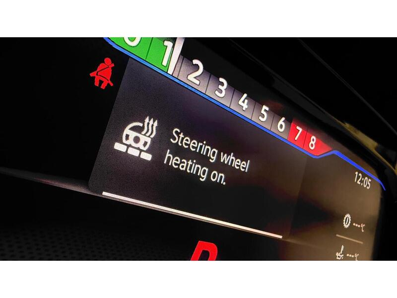 Volkswagen Golf TSI R - U400059218