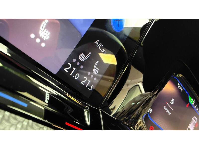 Volkswagen Golf TSI R - U400059218