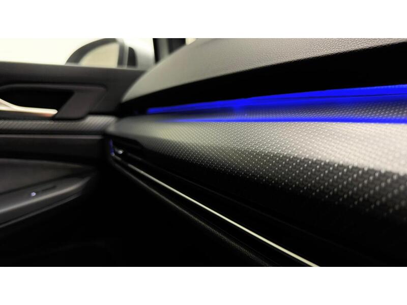 Volkswagen Golf TSI R - U400059218