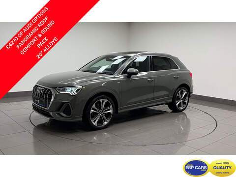 Audi Q3 2.0 TFSI Black Edition Saloon 4dr Petrol S Tronic quattro Euro 6 (s/s) (310 ps)