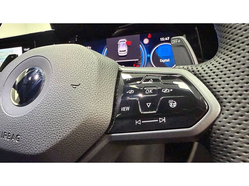 Volkswagen Golf TSI R - U400059222