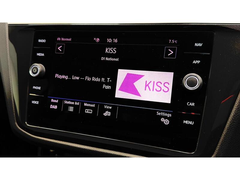 Volkswagen Tiguan TDI R-Line - U400059225