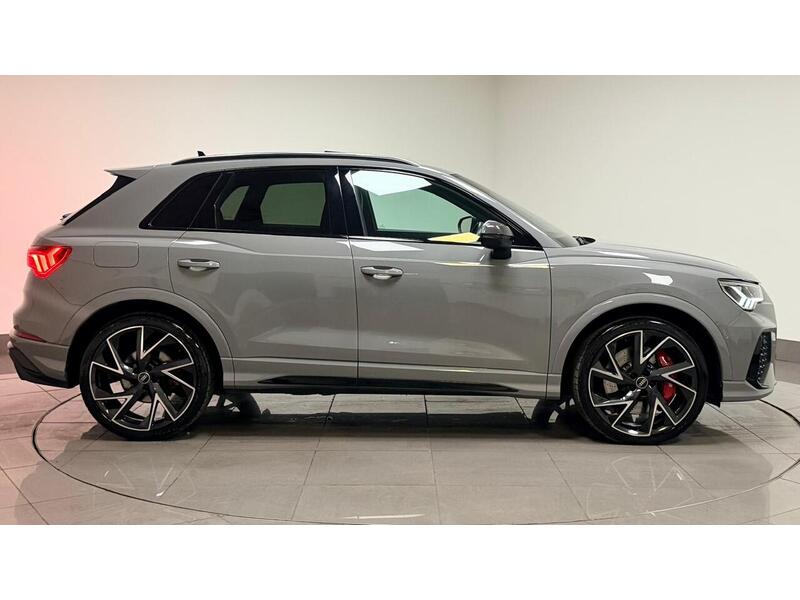Audi RS Q3 TFSI Vorsprung - U400059227