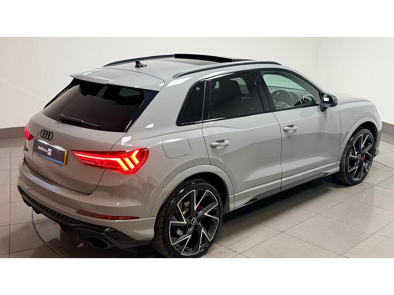 Audi RS Q3 TFSI Vorsprung - U400059227
