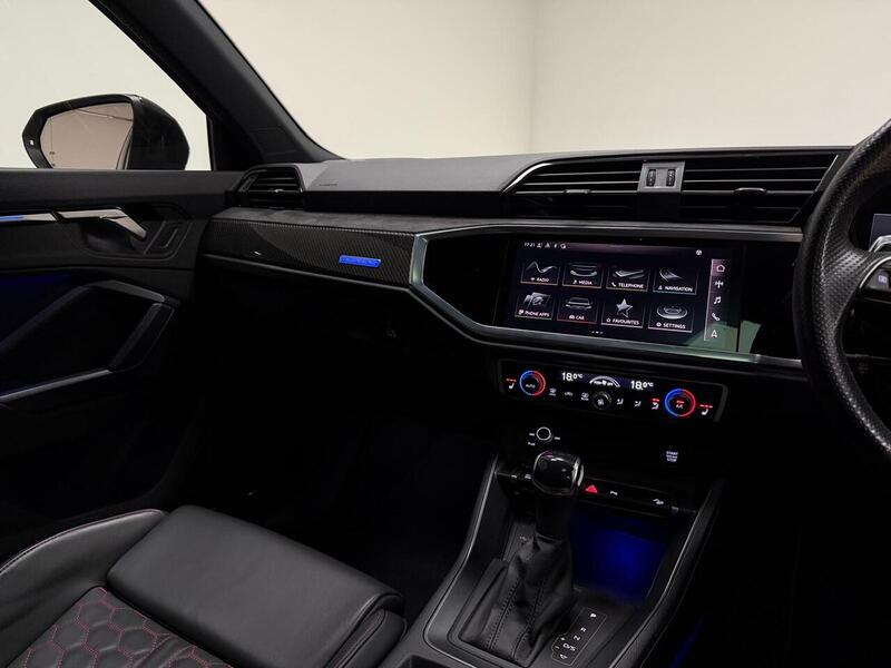 Audi RS Q3 TFSI Vorsprung - U400059227