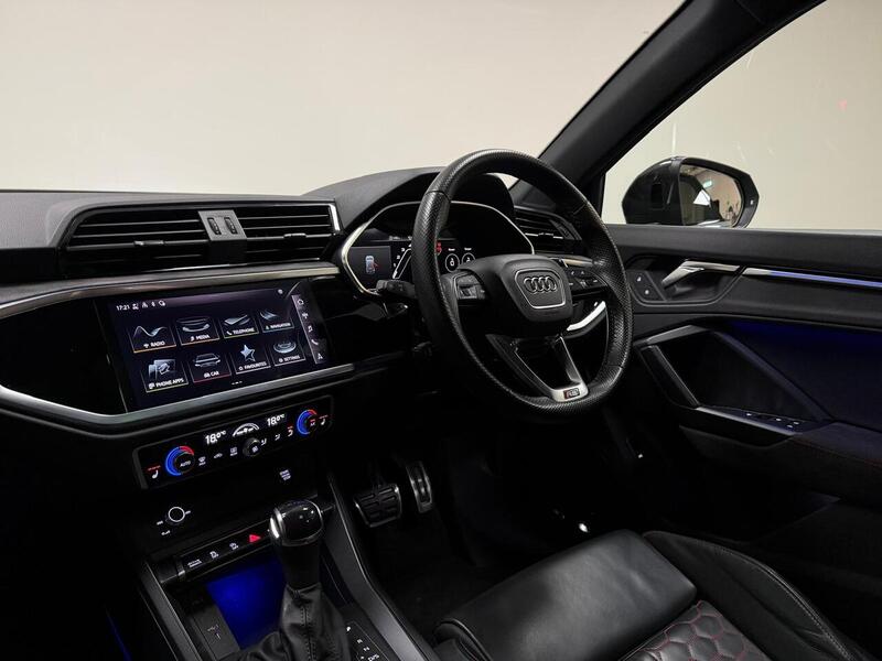 Audi RS Q3 TFSI Vorsprung - U400059227