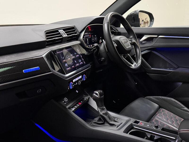 Audi RS Q3 TFSI Vorsprung - U400059227