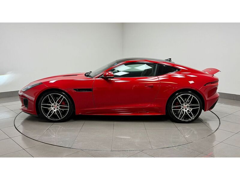 Jaguar F-Type V6 Chequered Flag - U400059228