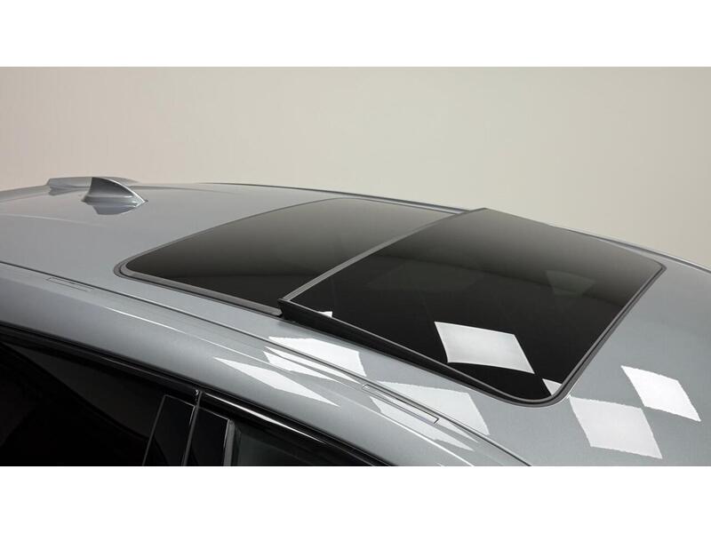 BMW 1 Series M135i - U400059233