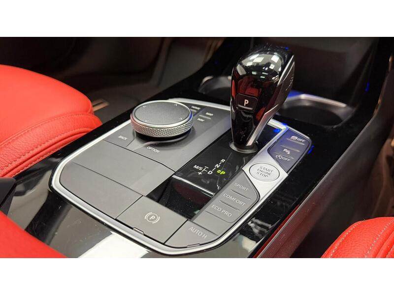 BMW 1 Series M135i - U400059233