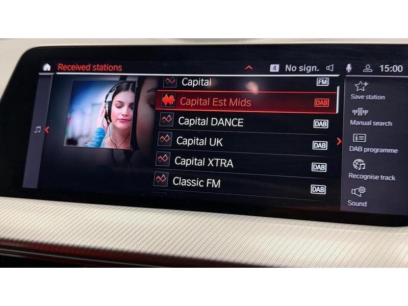 BMW 1 Series M135i - U400059233