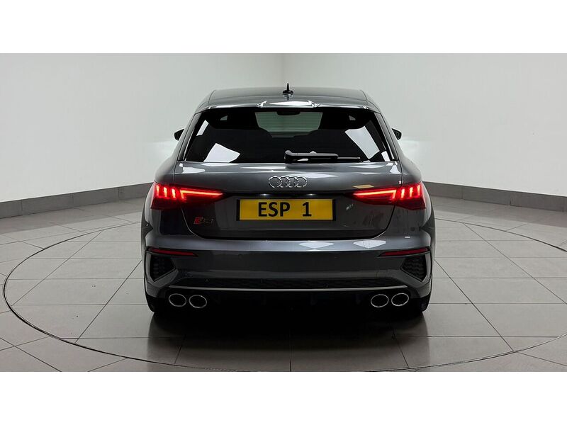 Audi S3 TFSI - U400059237