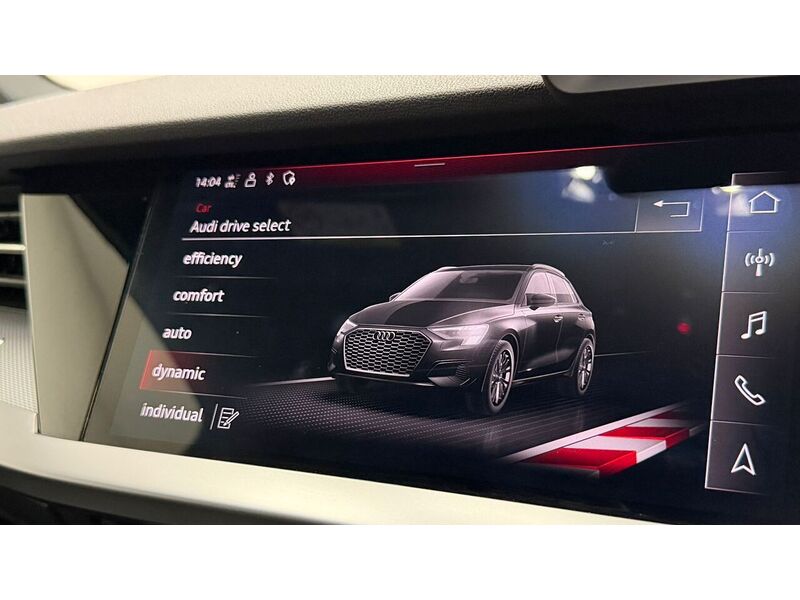 Audi S3 TFSI - U400059237