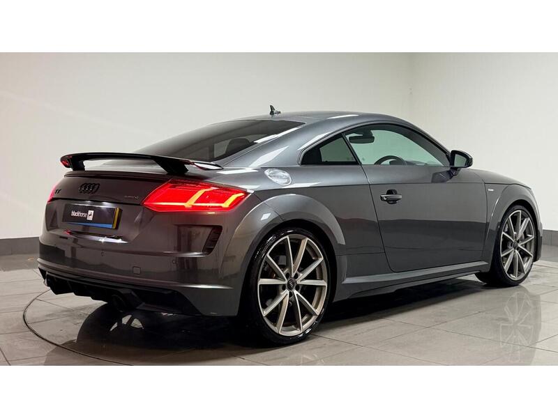 Audi TT TFSI Black Edition - U400059239