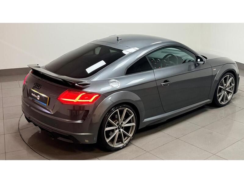 Audi TT TFSI Black Edition - U400059239