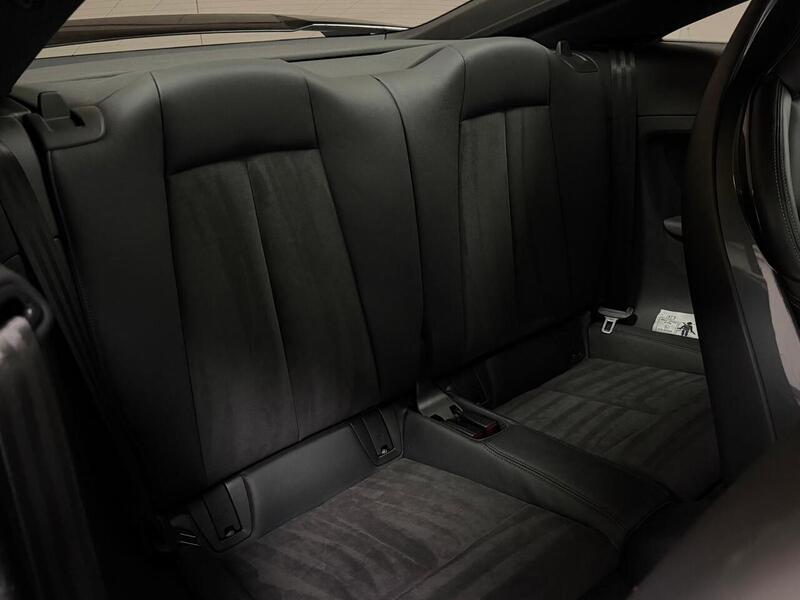 Audi TT TFSI Black Edition - U400059239