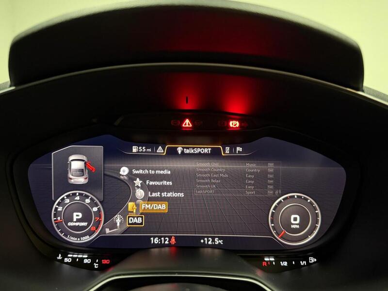 Audi TT TFSI Black Edition - U400059239