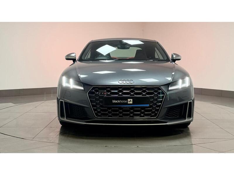 Audi TTS TFSI - U400059240