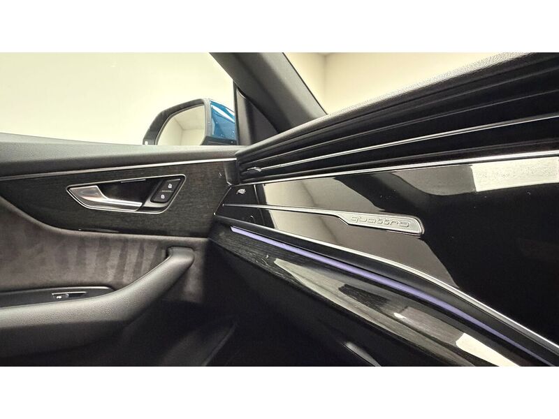 Audi Q8 TDI V6 S line - U400059243