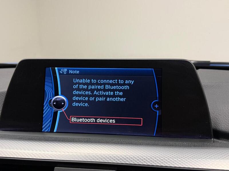 BMW 3 Series 320i M Sport - U400059246