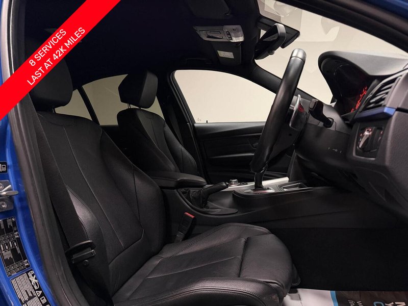 BMW 3 Series 320i M Sport - U400059246