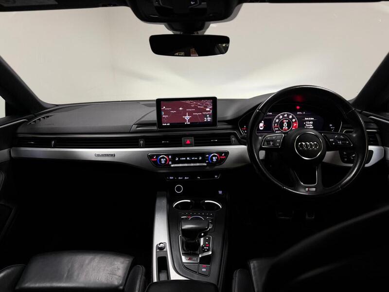 Audi S5 TFSI V6 - U400059249