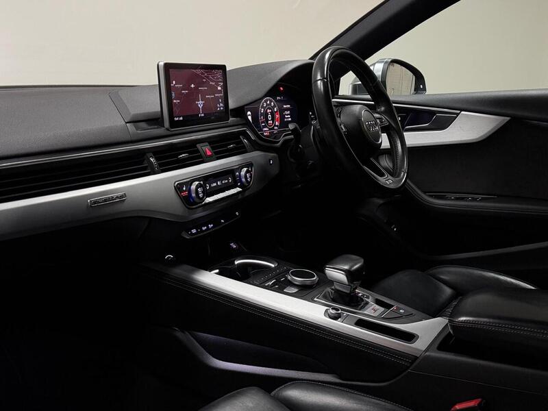 Audi S5 TFSI V6 - U400059249