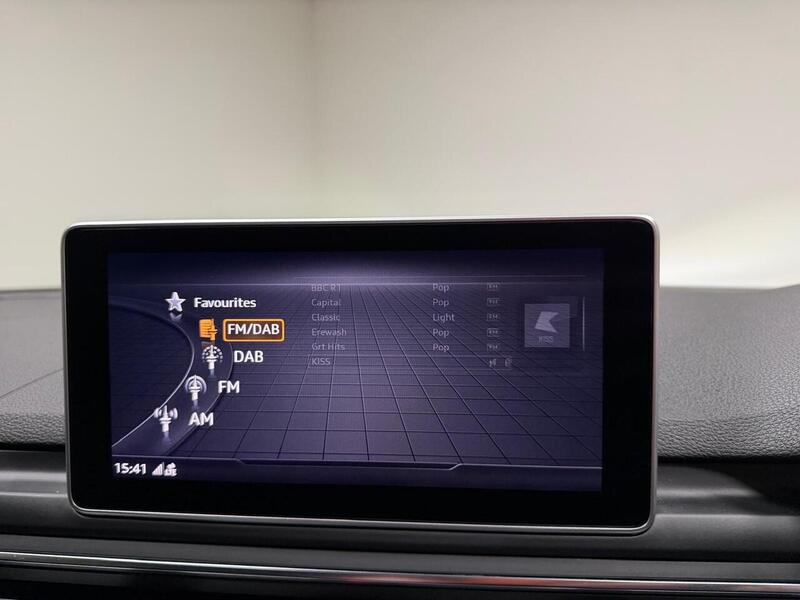 Audi S5 TFSI V6 - U400059249